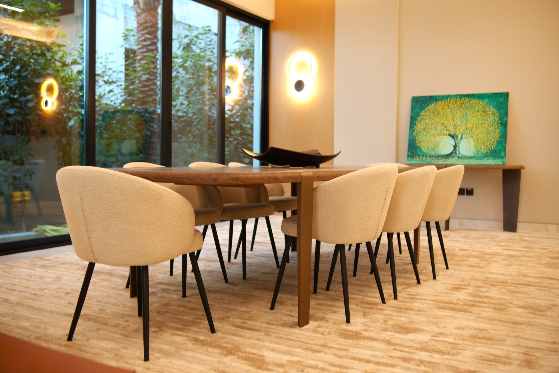 Villa dining room